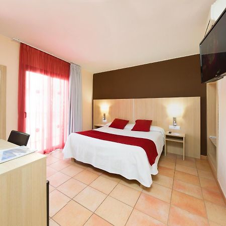 Hostal Marino San Antonio  Exteriér fotografie