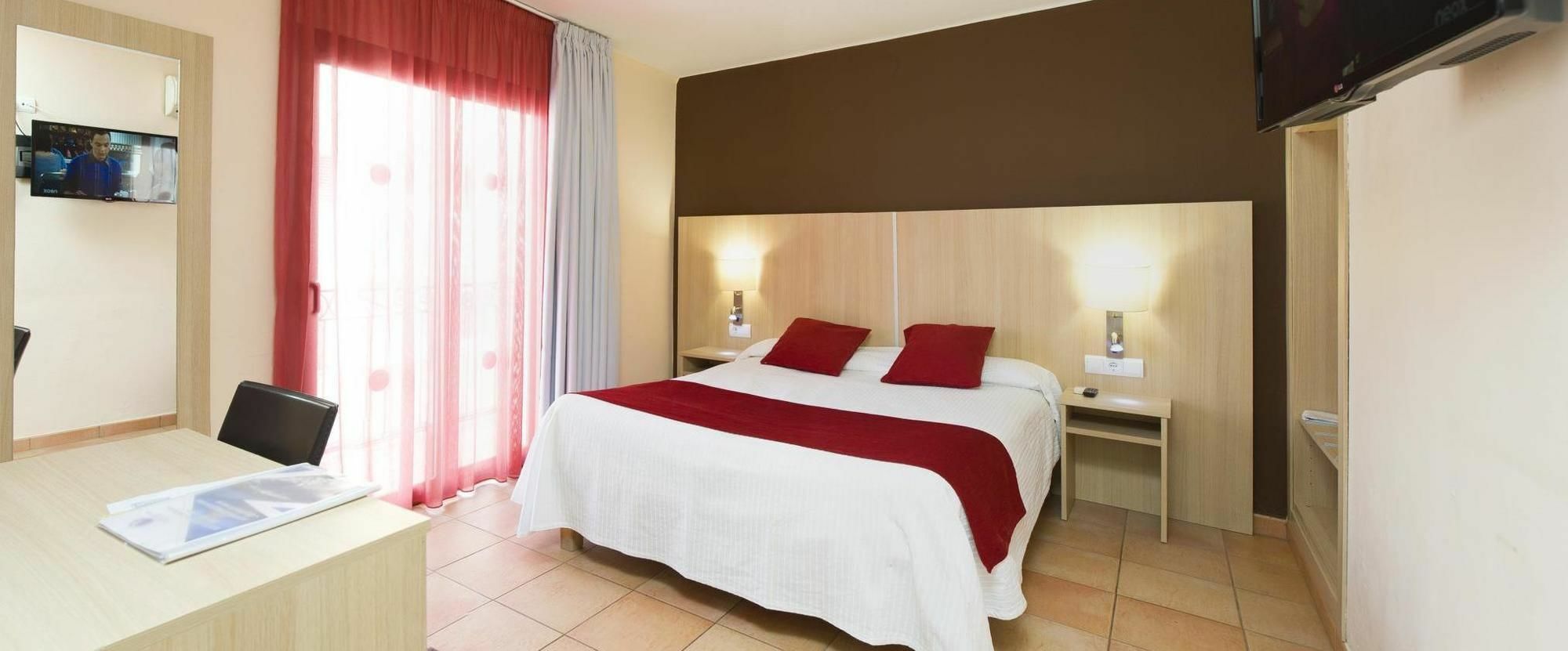 Hostal Marino San Antonio  Exteriér fotografie