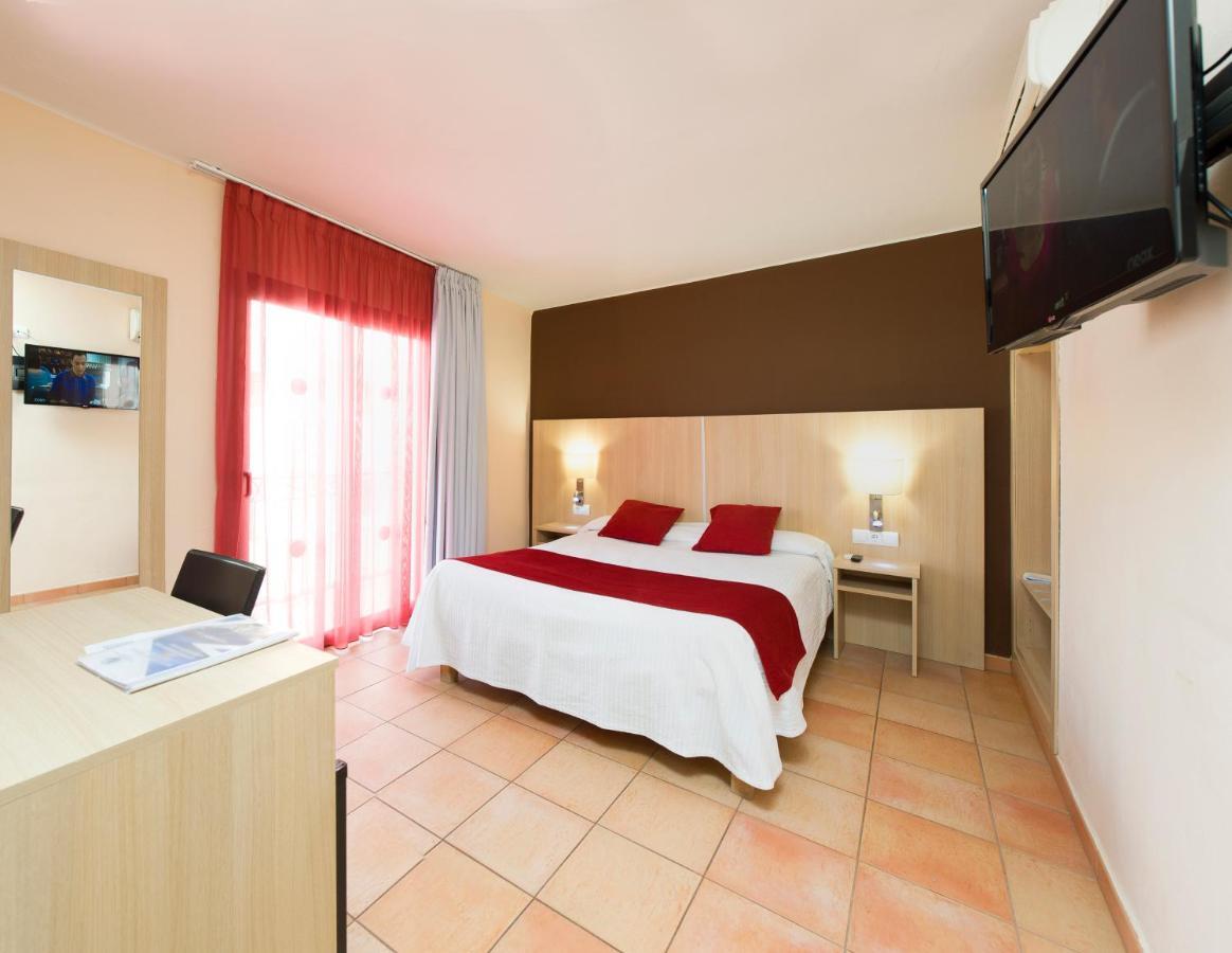 Hostal Marino San Antonio  Exteriér fotografie